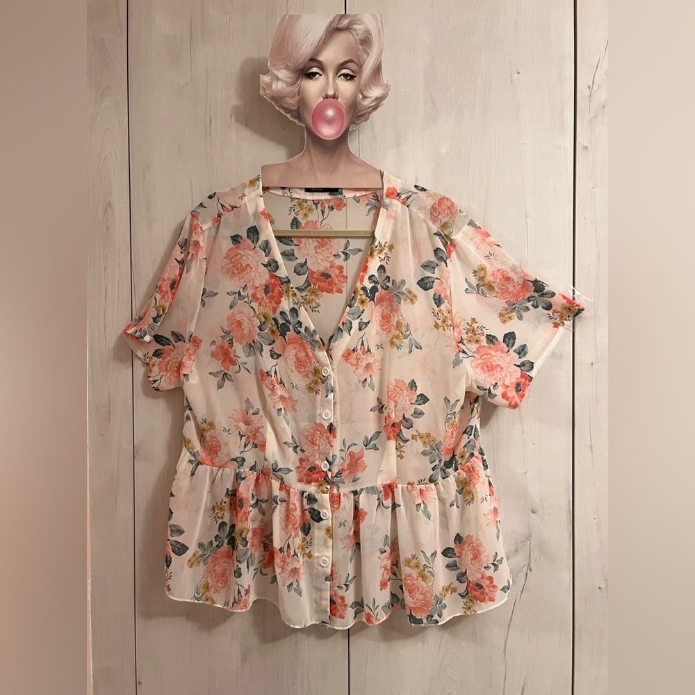 Sheer cream peach and pink floral babydoll